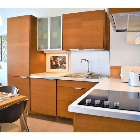 Le Corbusier *